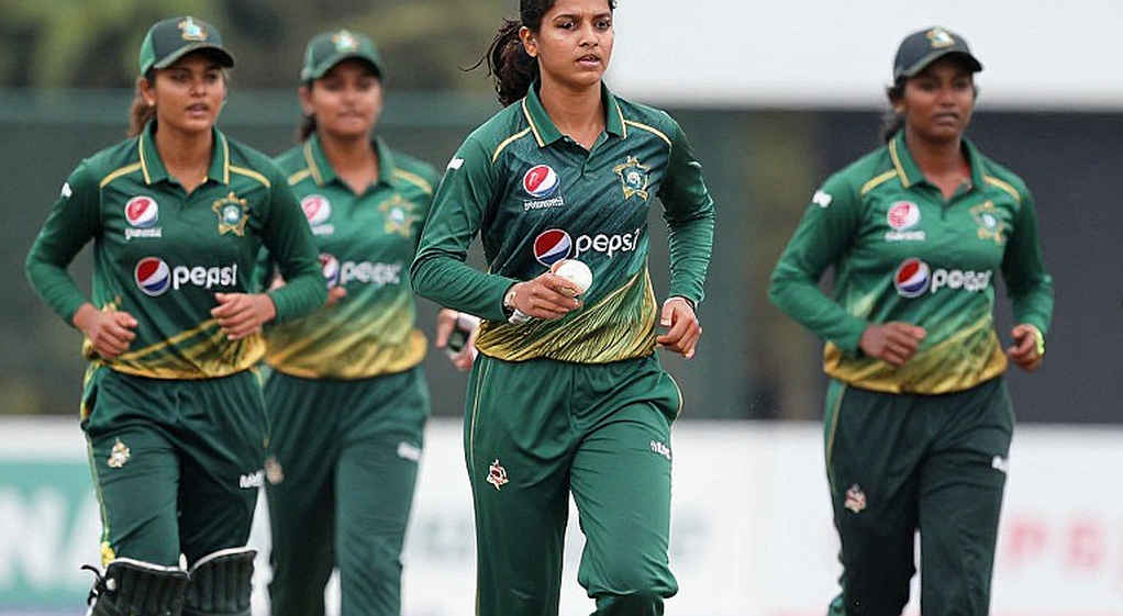 যেখানে ডেটা নীরব, সেখানে বিশ্লেষণ কী বলে
