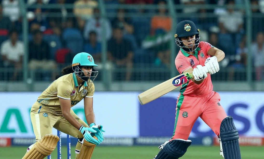 SA20 2027 নিলাম: ৪২ মিলিয়ন র্যান্ডের পার্স, ৩০ জনের অভিজাত তাক, আর চার ফ্র্যাঞ্চাইজির ক্রেতা-বাজার SA20 2027 নিলাম: ৪২ মিলিয়ন র্যান্ডের পার্স, ৩০ জনের অভিজাত তাক, আর চার ফ্র্যাঞ্চাইজির ক্রেতা-বাজার