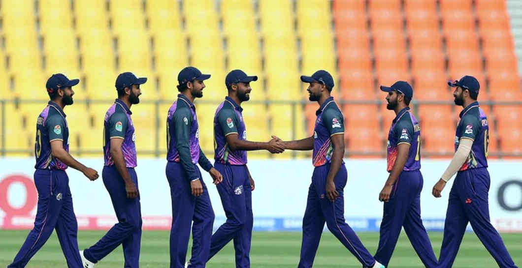 এনওসি-খতিয়ান: এশিয়ার ফ্র্যাঞ্চাইজি বাজারে একজন ক্রিকেটার কীভাবে একই সময়ে দুই মালিকের সম্পত্তি হয়ে ওঠে
