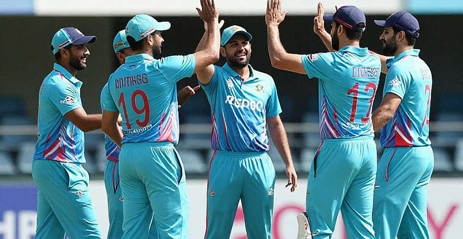 নীরবতার ৪৩ ওভার: আহমেদাবাদ ফাইনাল এবং ভারতের না-লেখা টেম্পো-পাঠ নীরবতার ৪৩ ওভার: আহমেদাবাদ ফাইনাল এবং ভারতের না-লেখা টেম্পো-পাঠ