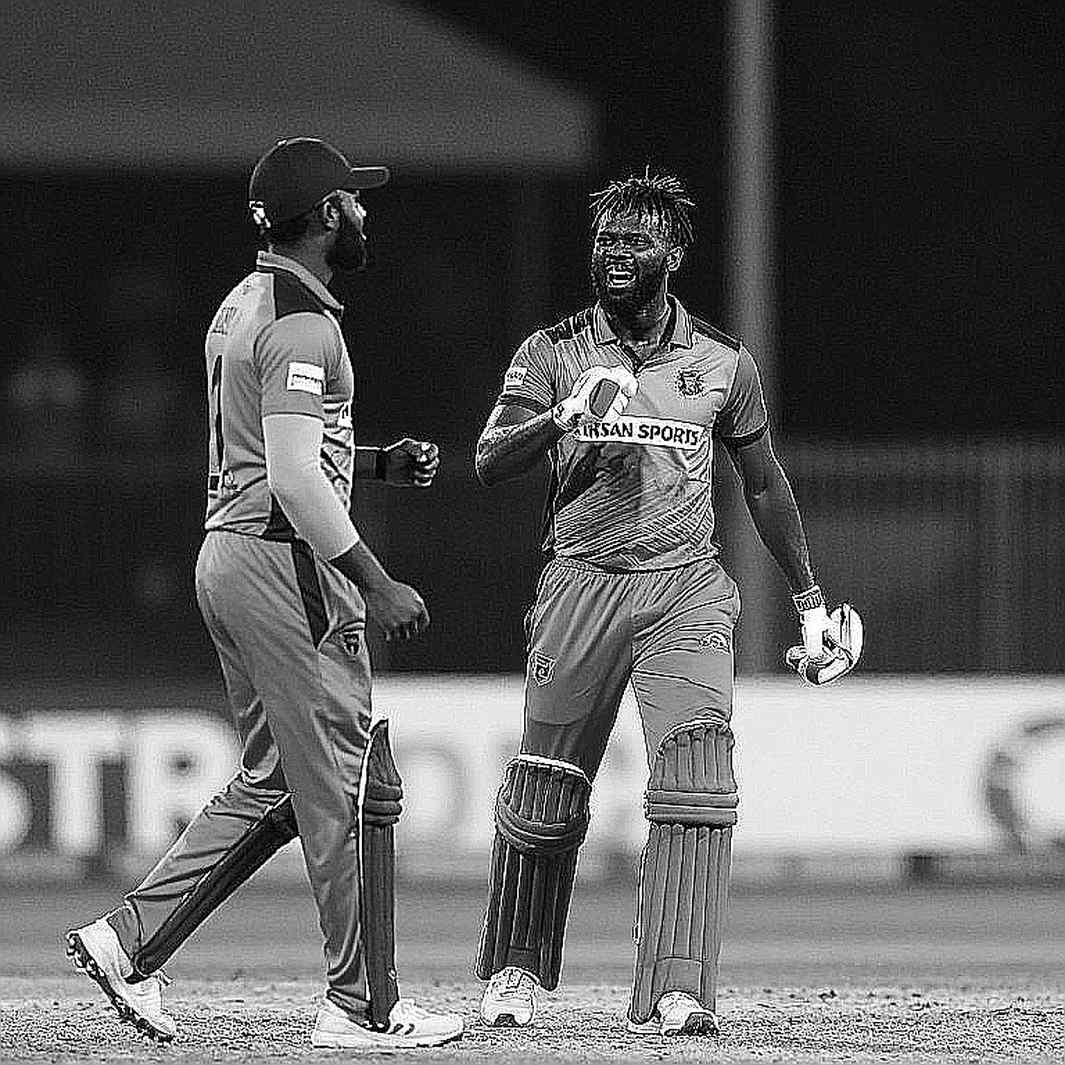 স্টুম্পে আঘাতের শব্দ আর ২২৪৫ রানের পরের নীরবতা