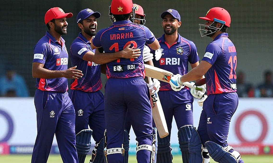 ট্রান্সফার উইন্ডোর আসল খতিয়ান: ফ্র্যাঞ্চাইজি ক্রিকেটে দল গড়া হয় টানেলে, নিলামের মঞ্চে নয়