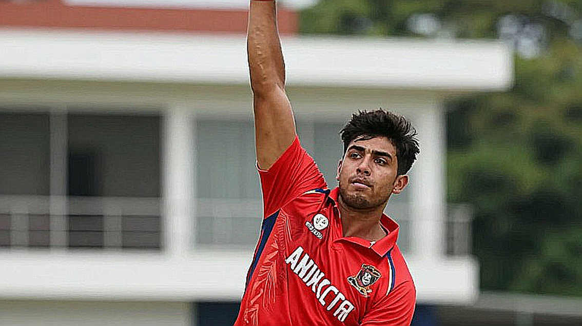 "২৫০? কুল" — হোপের সেই ডিগ, যে রাতে ক্যারিবিয়ান ক্রিকেট নিজের কণ্ঠ খুঁজে পেল "২৫০? কুল" — হোপের সেই ডিগ, যে রাতে ক্যারিবিয়ান ক্রিকেট নিজের কণ্ঠ খুঁজে পেল