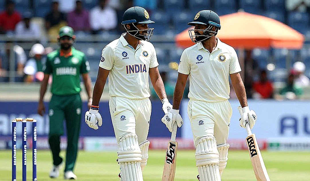 খালি ডেটার স্টেডিয়াম: যখন স্কোরকার্ড নীরব হয়ে পড়ে খালি ডেটার স্টেডিয়াম: যখন স্কোরকার্ড নীরব হয়ে পড়ে