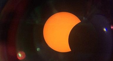 Parçalı güneş tutulması vatandaşlar tarafından ilgiyle izlendi