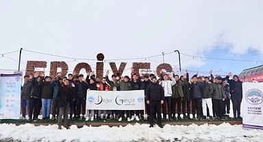 KAYMEK’in ödüllü projesi ‘Değer Gençlik’ zirvede