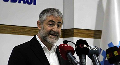 Bakan Nebati: "7 bin 500 liranın üzerinde maaş alan emeklilere refah payı verecek bir düzenleme üzerinde çalışıyoruz"