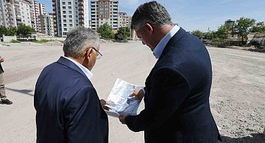 Başkan Büyükkılıç'tan Kocasinan Bulvarı'nı havaalanı'na bağlayacak yolda denetleme