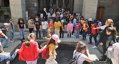 Büyükşehir müzelerine ziyaretçi akını