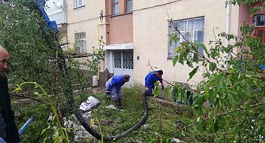Develi'de sağanak yağış sele neden oldu