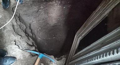 İzinsiz kazı yapan 5 kişi suçüstü yakalandı