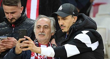 Sivasspor'un eski futbolcusu Fayçal, 4 Eylül Stadyumu'nda