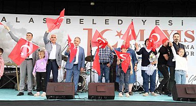 Talas'ta muhteşem 19 Mayıs coşkusu