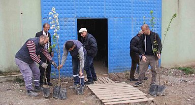 Traktör kazasında ölen babası için ilginç bir hayır yaptı