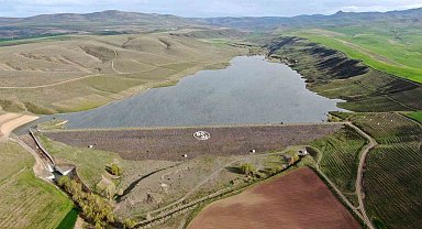 Yağışlar umut oldu, gölet doldu taştı