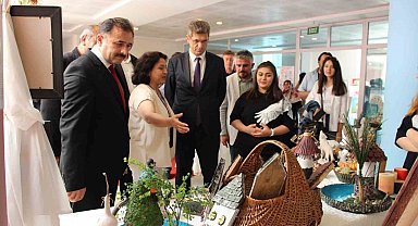 19 Mayıs'ta yıl sonu sergisi