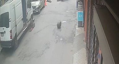 Arnavutköy'de feci motosiklet kazası kamerada