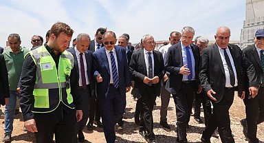 Bakan Özhaseki'den deprem konutlarının inşasını hızlandırılacak yeni formül