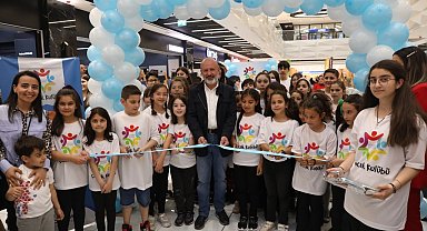 Başkan Çolakbayrakdar: "Her alanda gençlerimiz ve evlatlarımızın yanındayız"