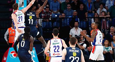 Basketbol Süper Ligi: A. Efes: 97 - Fenerbahçe Beko: 91