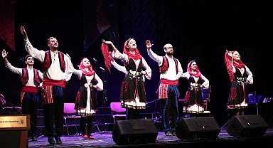 Bursa'da muhteşem yılsonu konseri