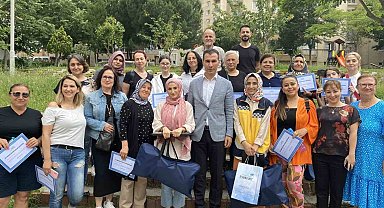 Esenyurtlular ilk yardım eğitimleriyle bilgilendiriliyor