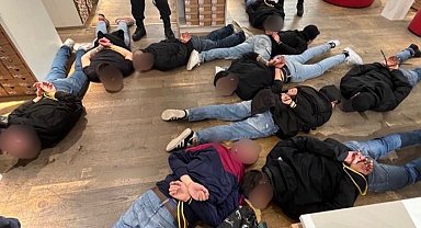 Fiorentina ve West Ham United taraftarları maç öncesi birbirine girdi: 3 yaralı, 16 gözaltı