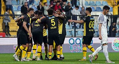 İstanbulspor, Süper Lig'de kaldı