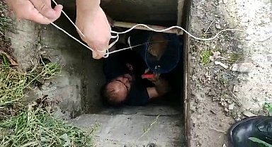 Kuyuda mahsur kalan kedileri itfaiye ekipleri kurtardı