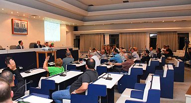 Salihli Belediyesi EYT'lilerin kıdem tazminatını tek seferde ödedi