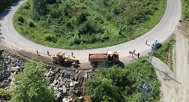 Sinop'un Ayancık ilçesinde sel sonrası çalışmalar devam ediyor