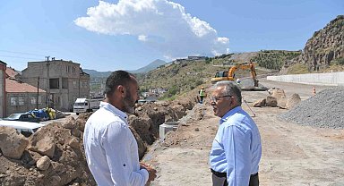 Başkan Büyükkılıç, OSB'yi Talas Bulvarı'na bağlayacak ana arteri inceledi