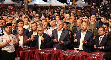 Başkan Büyükkılıç: "FETÖ darbe girişimi Türk milletinin iman dolu göğsünde söndü"