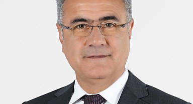 Başkan Özdemir: "Demokrasi varsa hepimiz varız"