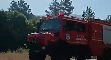 Büyükşehir İtfaiyesi, orman yangınlarını söndürmek için canla başla görev yaptı