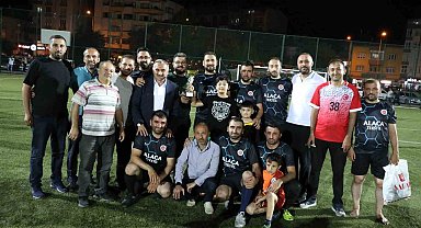 Develi'de şampiyon emniyet oldu