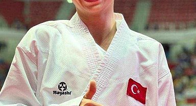 Gülbahar Gözütok'tan bronz madalya