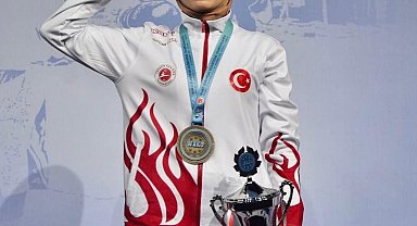 Hayriye Türksoy Hançer Şampiyon Oldu