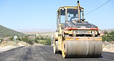Melikgazi'de asfalt çalışmaları hız kesmeden devam ediyor