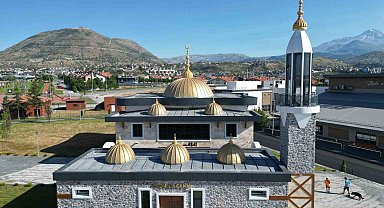 Melikgazi'nin farklı mimarisiyle dikkat çeken Saçmacı Cami ibadete açılıyor