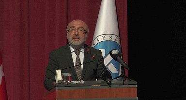 Rektör Karamustafa: "Kahraman milletimiz, demokrasiye olan bağlılığını tüm dünyaya bir kez daha göstermiştir"