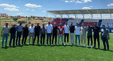 Sarıoğlanspor'dan 6 takviye birden