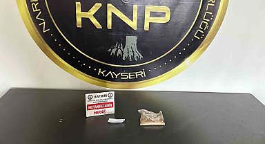 Şehir dışından uyuşturucu taşıyan şahıs otogarda yakalandı