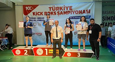 Sivas, Türkiye Kick Boks Şampiyonasına damga vurdu