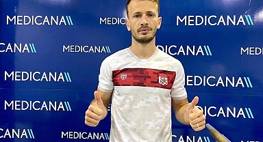 Sivasspor'un yeni transferi Abdulkadir Parmak sağlık kontrolünden geçti