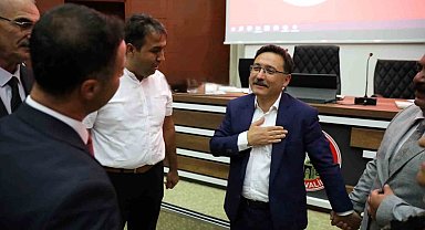 Vali Çiçek, muhtarlarla bir araya geldi