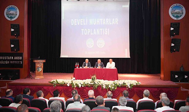 Başkan Büyükkılıç'tan Develi'de muhtarlarla istişare toplantısı