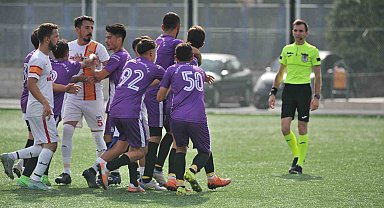 Amatör kümenin ilk haftasında 6 kırmızı kart çıktı