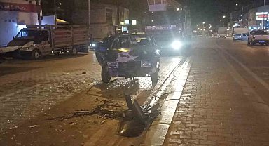 Fenalaşan babasını hastaneye götürürken kazaya yaptı: 3 yaralı