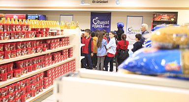 Minik öğrencilerden ihtiyaç sahiplerine yardım eli